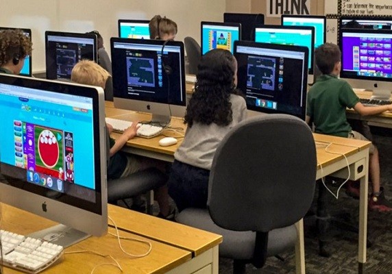 IMG